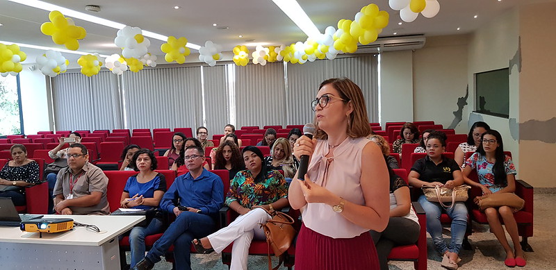 Promotora de Justiça Sinara Lopes apresenta o Projeto Justiça em Círculo