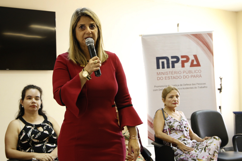 A promotora Elaine Castelo Branco é a responsável pela iniciativa. Ao longo do ano já foram realizadas três fases do projeto. A última é nesta quarta (16). A promotora Elaine Castelo Branco é a responsável pela iniciativa. Ao longo do ano já foram realizadas três fases do projeto. A última é nesta quarta (16).
