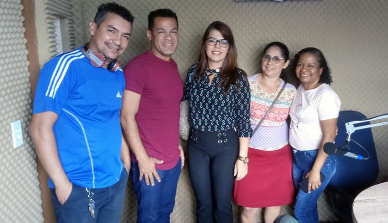 Promotora Vyllya Sereni esteve na rádio local para dar ampla divulgação à atuação do MPPA