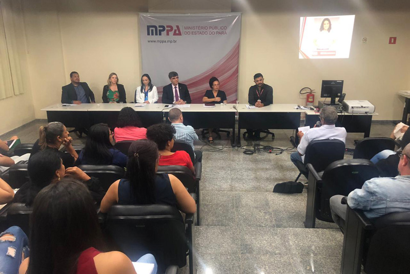 Auditório do MP de Marabá recebeu integrantes da rede de proteção ao adolescente Auditório do MP de Marabá recebeu integrantes da rede de proteção ao adolescente