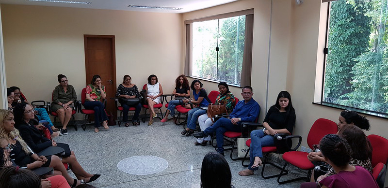 Curso de capacitação reunião membros e servidores do MPPA, profissionais de outros órgãos públicos, graduandos e professores.