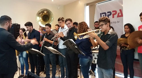 BANDA EDITADA.jpg