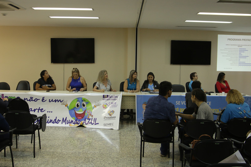 Segunda mesa de debates do dia abordou direitos da pessoa autista Segunda mesa de debates do dia abordou direitos da pessoa autista