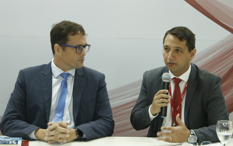 Promotor Marcus Aurélio de Freitas e Promotor Rodier Ataíde Promotor Marcus Aurélio de Freitas e Promotor Rodier Ataíde