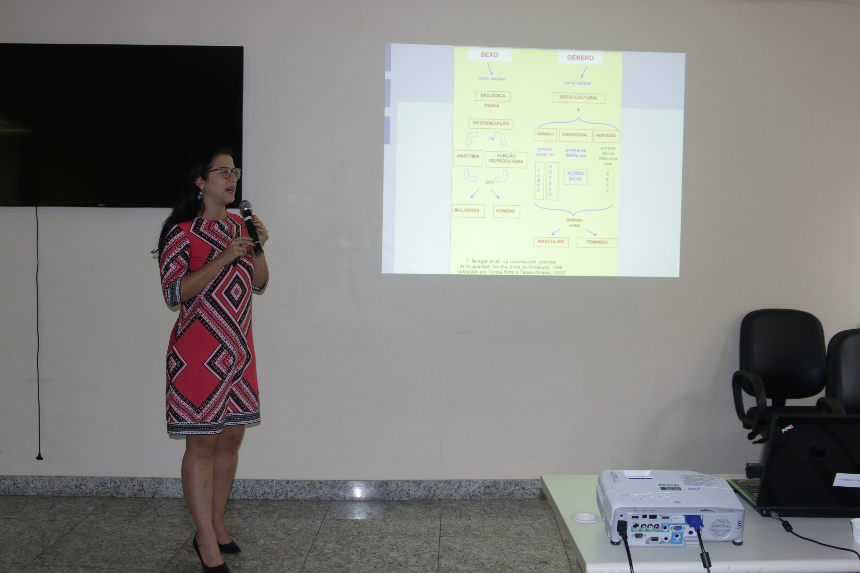 Mariana Bazzo, promotora de Justiça MPPR