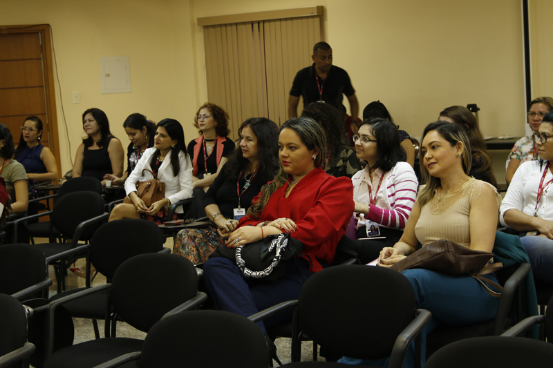 Várias mulheres marcaram presença no evento e contribuíram para os debates