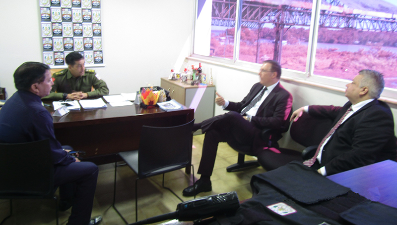 Promotores de Justiça em visita ao 10º Batalhão da Polícia Militar Promotores de Justiça em visita ao 10º Batalhão da Polícia Militar