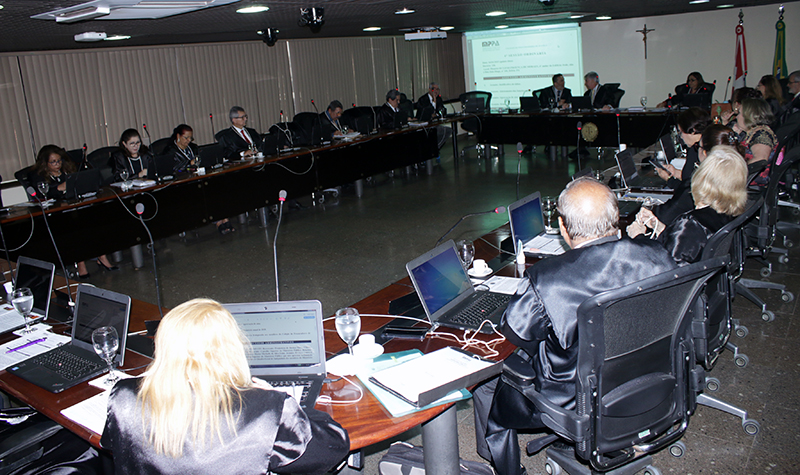 Sessão do Colégio de Procuradores de Justiça Sessão do Colégio de Procuradores de Justiça