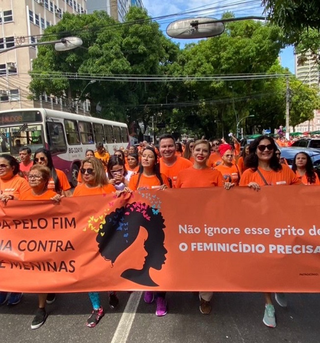Descrição da imagem: Descrição da imagem: