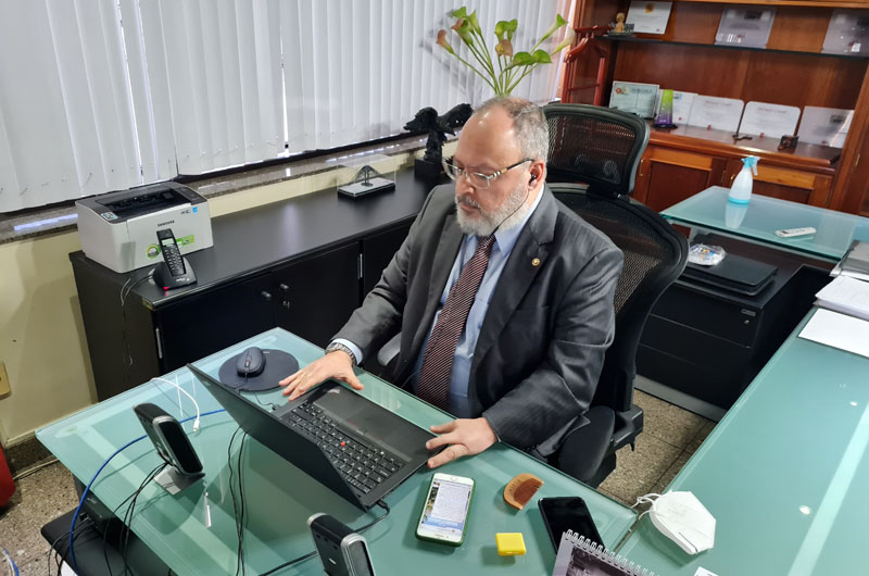 PGJ César Mattar Jr participou de seu gabinete dos debates do webinário promovido pelo CAO da Infância e Juventude