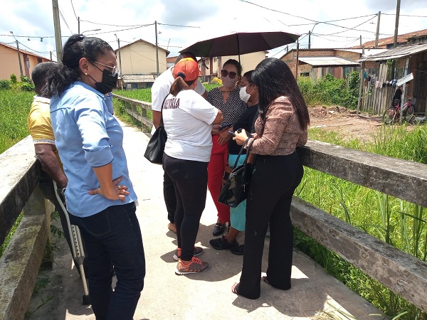 Representantes do MPPA, COHAB, ATAN, ADIC e Comissão de Acompanh. de Obras Representantes do MPPA, COHAB, ATAN, ADIC e Comissão de Acompanh. de Obras