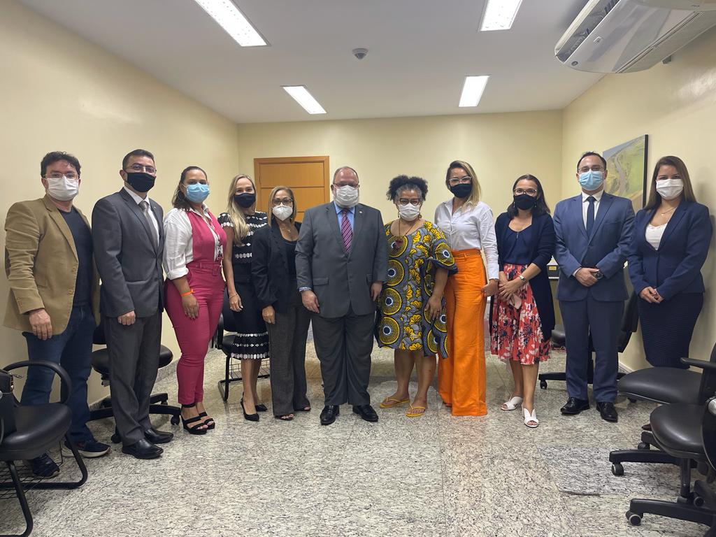 Procurador-geral de Justiça César Mattar Jr reuniu com promotores de Justiça de Santarém