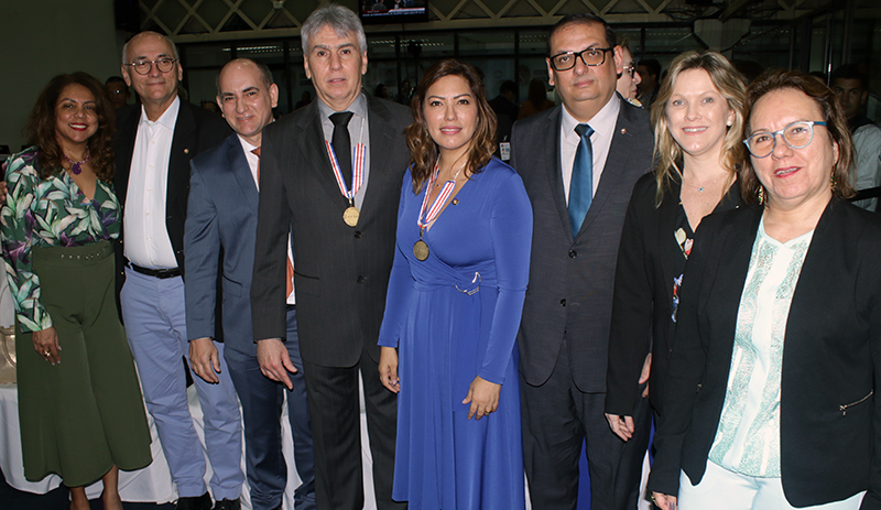 Membros do MPPA estiveram na Alepa para prestigiar a sessão solene Membros do MPPA estiveram na Alepa para prestigiar a sessão solene