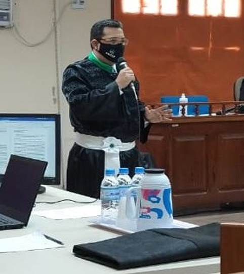 Promotor Márcio de Almeida Farias em plenário Promotor Márcio de Almeida Farias em plenário