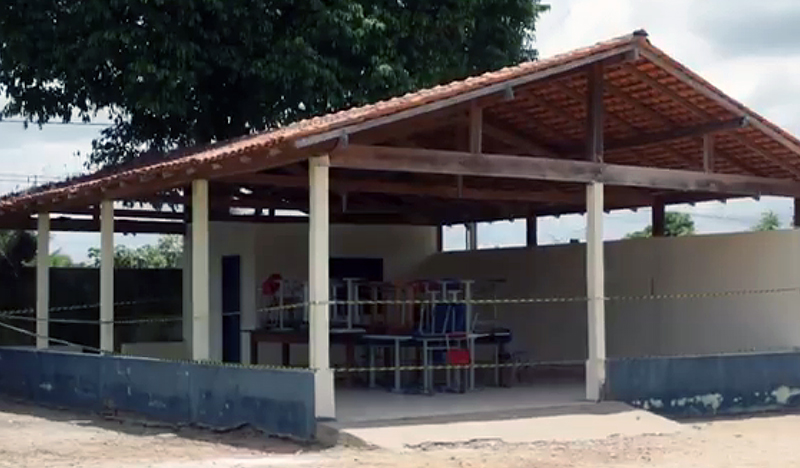 Escola Gabriel Lage está passando por obras durante o horário de aulas