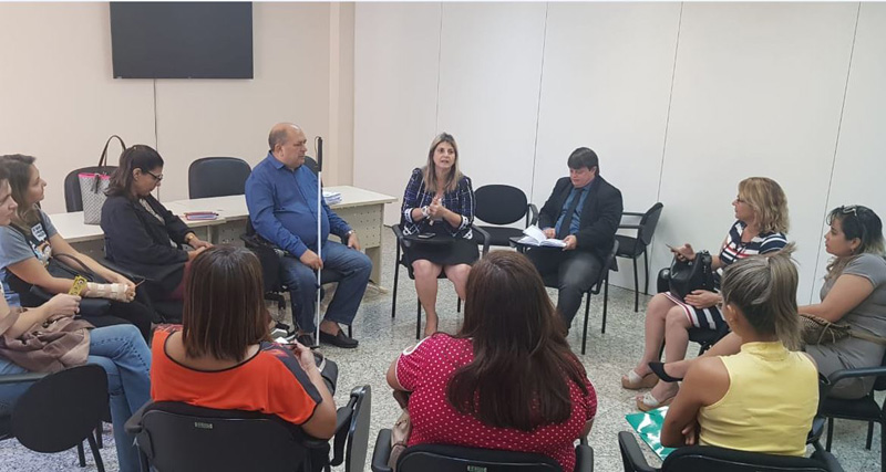 Promotora Elaine recebeu o vereador Amaury e instituições ligadas a defesa da pessoa com deficiência Promotora Elaine recebeu o vereador Amaury e instituições ligadas a defesa da pessoa com deficiência